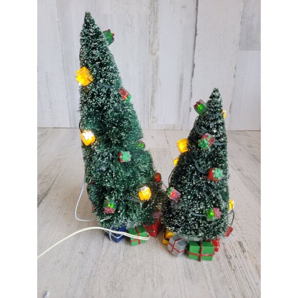 Dept 56 53617 Lighted Christmas Gift Trees accessory Xmas - Picture 7 of 10